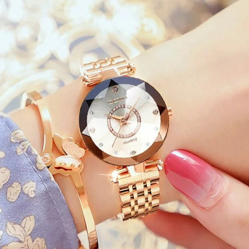 Aria – Armbandsur med rund urtavla och justerbart spänne